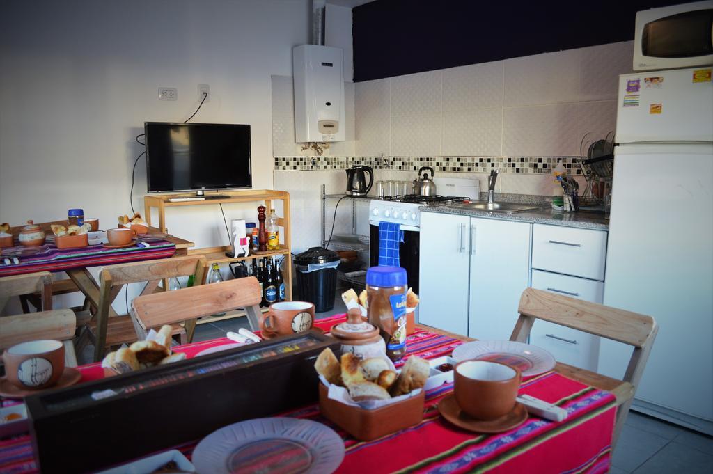 D-Gira Hostel Jujuy ซานซัลวาดอร์ เด โฆคุย ภายนอก รูปภาพ